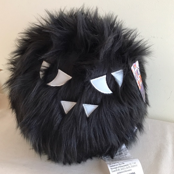 NWT Novogratz Halloween furry black monster pillow glow in the dark throw pillow - Picture 1 of 5